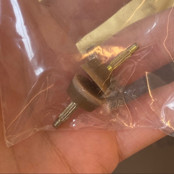 SOLD ON DEPOP LV Vintage Never Used Pink Monogram Mules - Picture 9 of 10